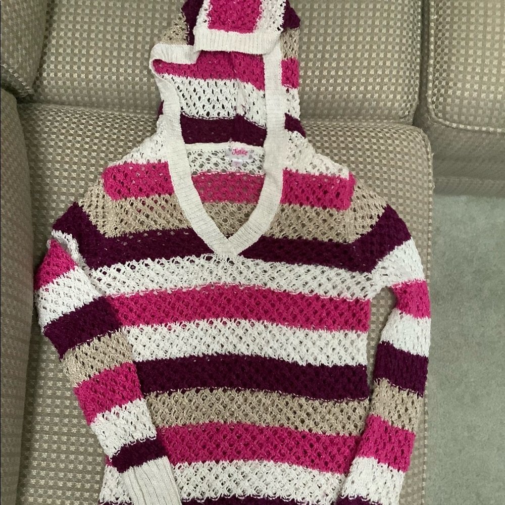 Multi stripe knot Crochet v neck hoodie w/gold lame